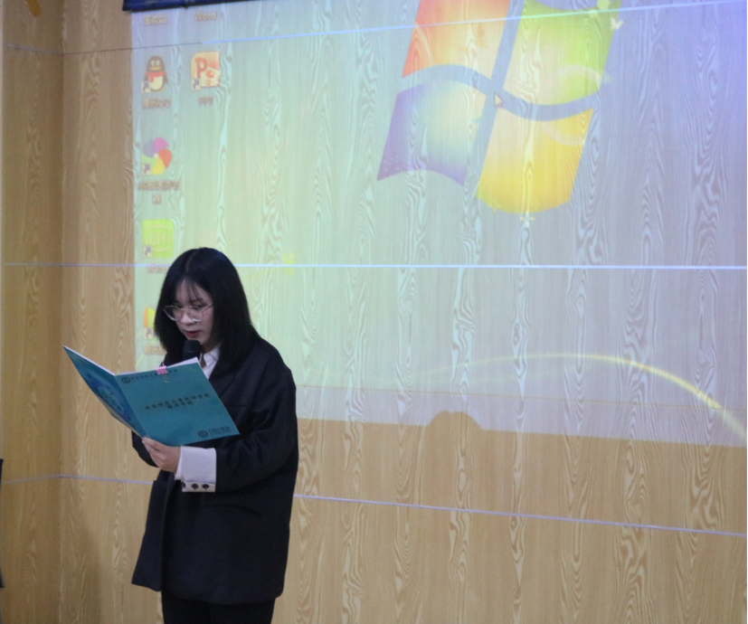 45bfdd48306bb0f23a3e0875667ae822