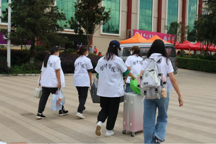 b24ac8af5e95a1cb657a56a1a3202f5c