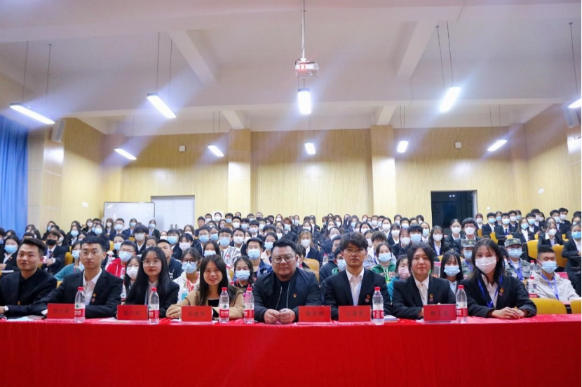 59a41afd90211cfe04eae43c0bb38aa8