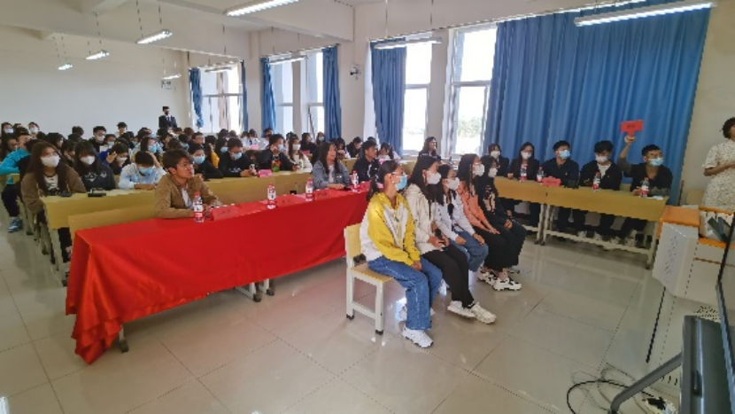 d95dffea5e03603e44a4915e2f08de19