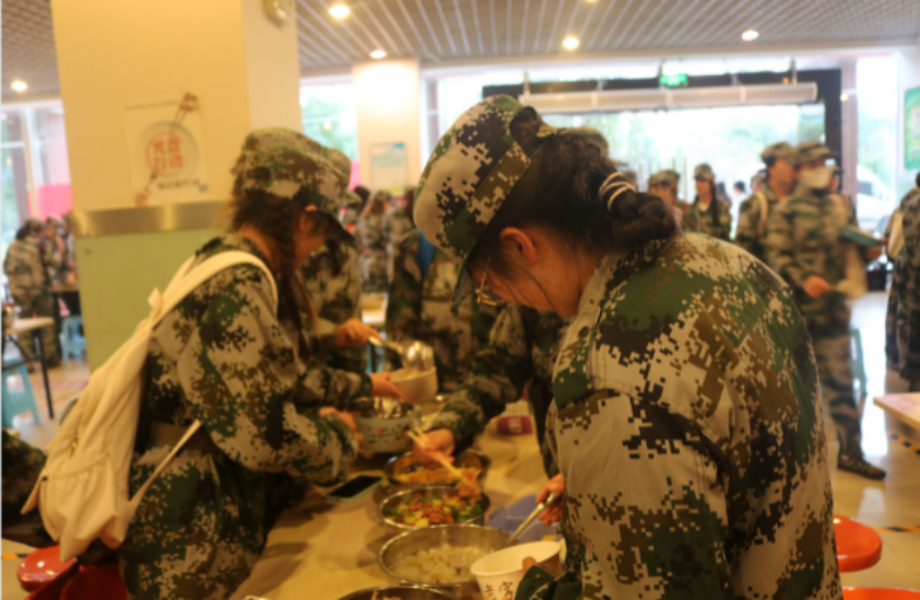 e64d2a7681ae7745340cb04ce54d49e4