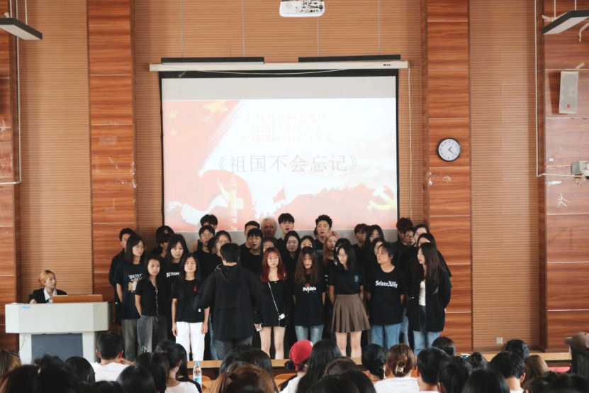 5b015ea5b32533d3320cc19a424e8579