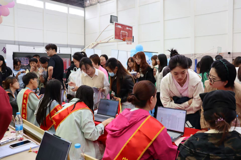 f3ec90ecb6f81ddc94d63ab4124096ba