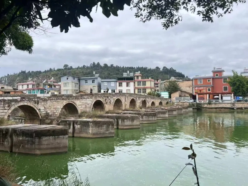 a015a14cbd13b6db64a4270a363f5d6e