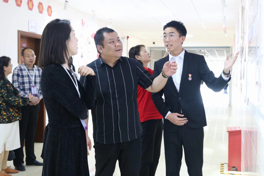 5609deebb4bf72b1517d26612a275523