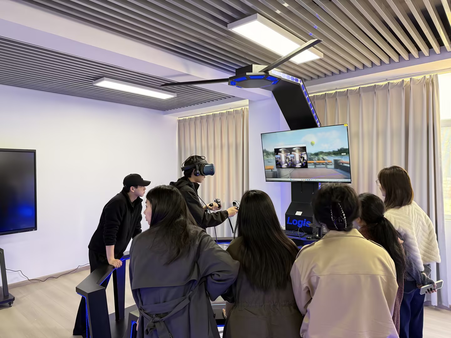 ca24101c8b1a0b833486de7c73f3f828